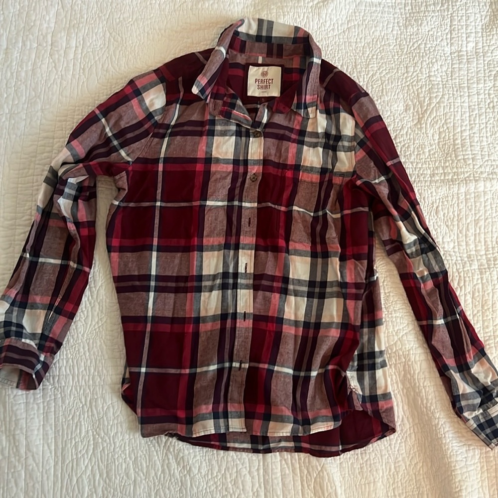 Juniors so perfect shirt, size XL